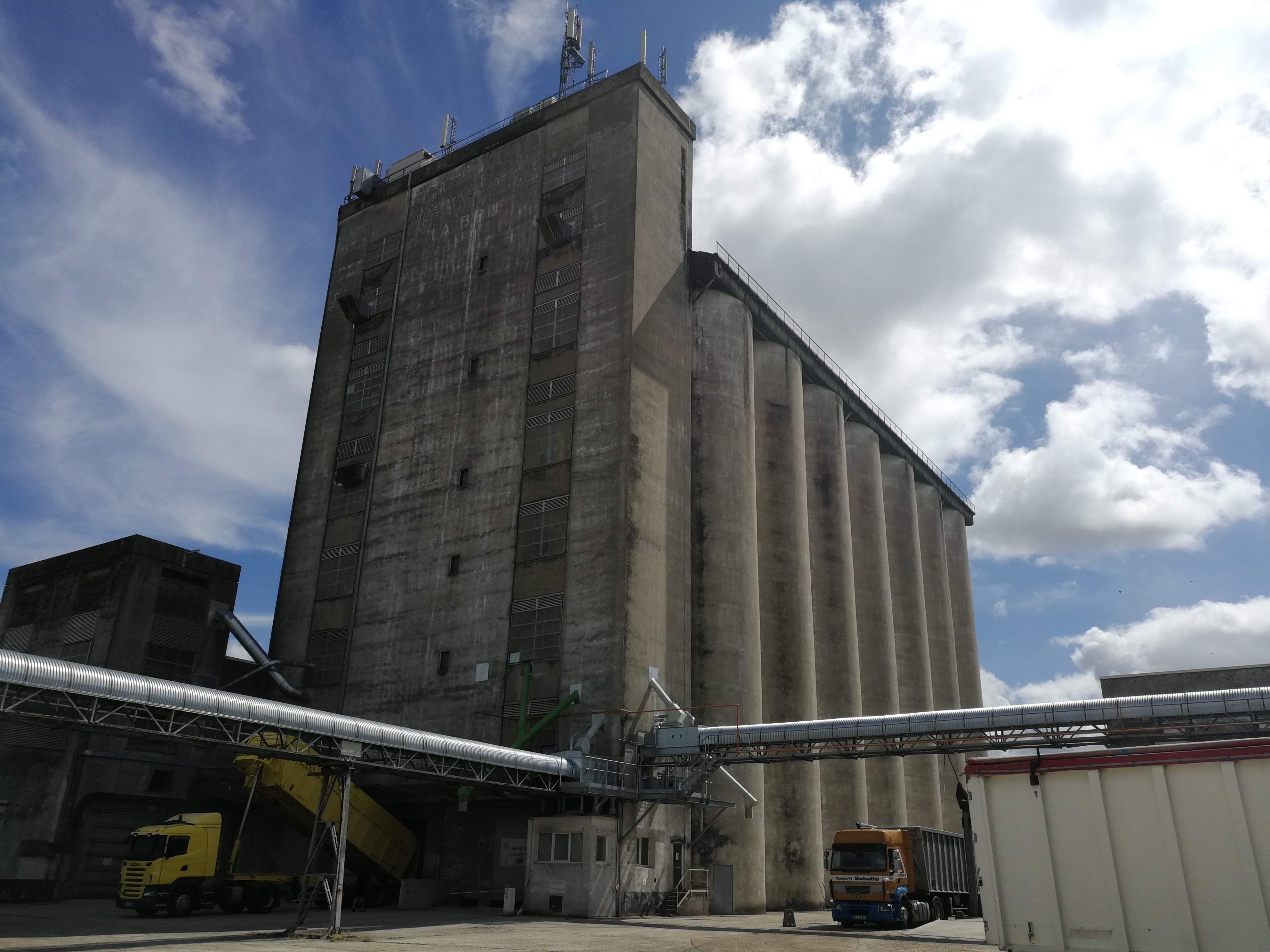 Silo Vaux le Penil